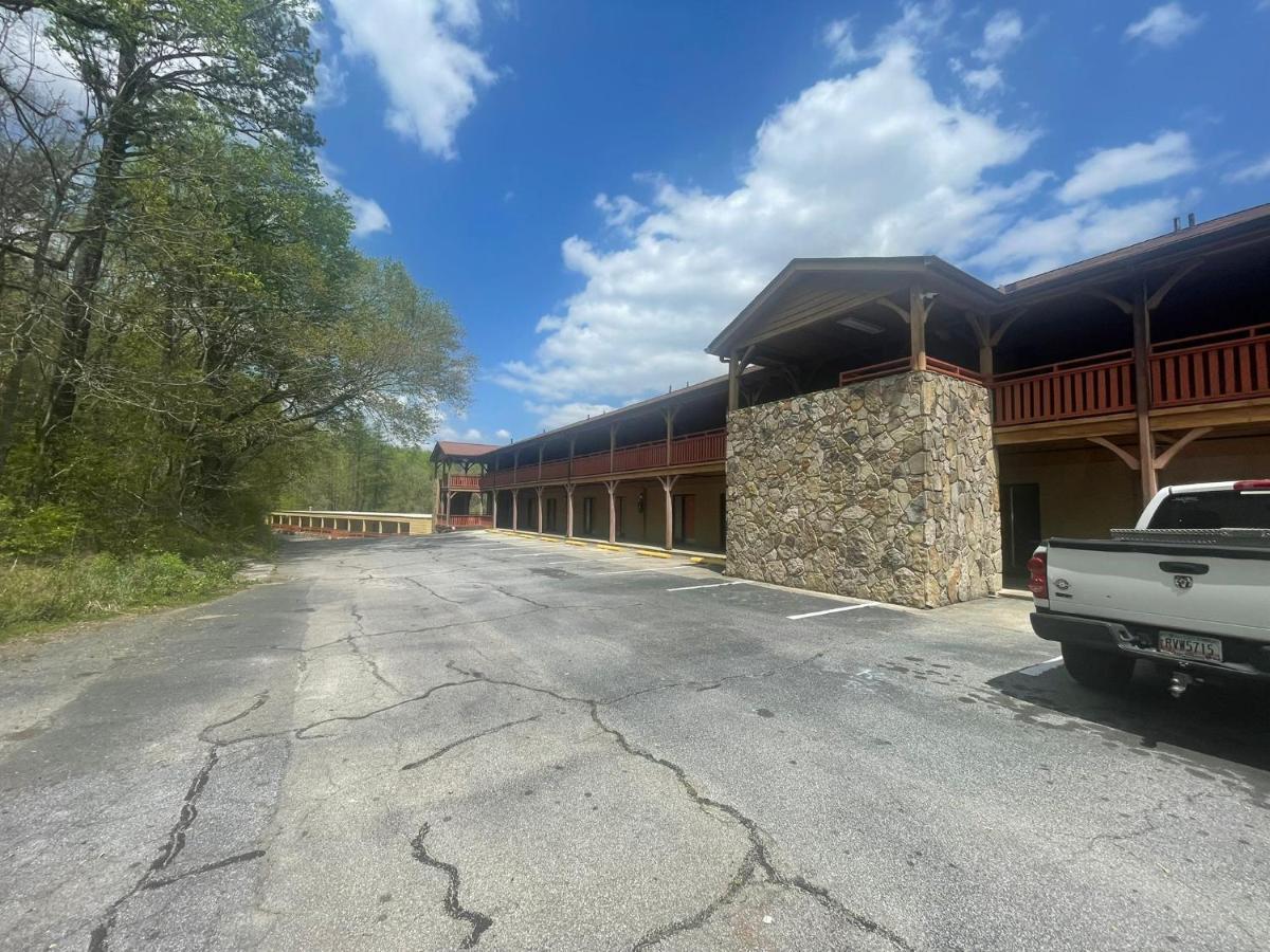 Budgetel Inn & Suites Dillard Zewnętrze zdjęcie