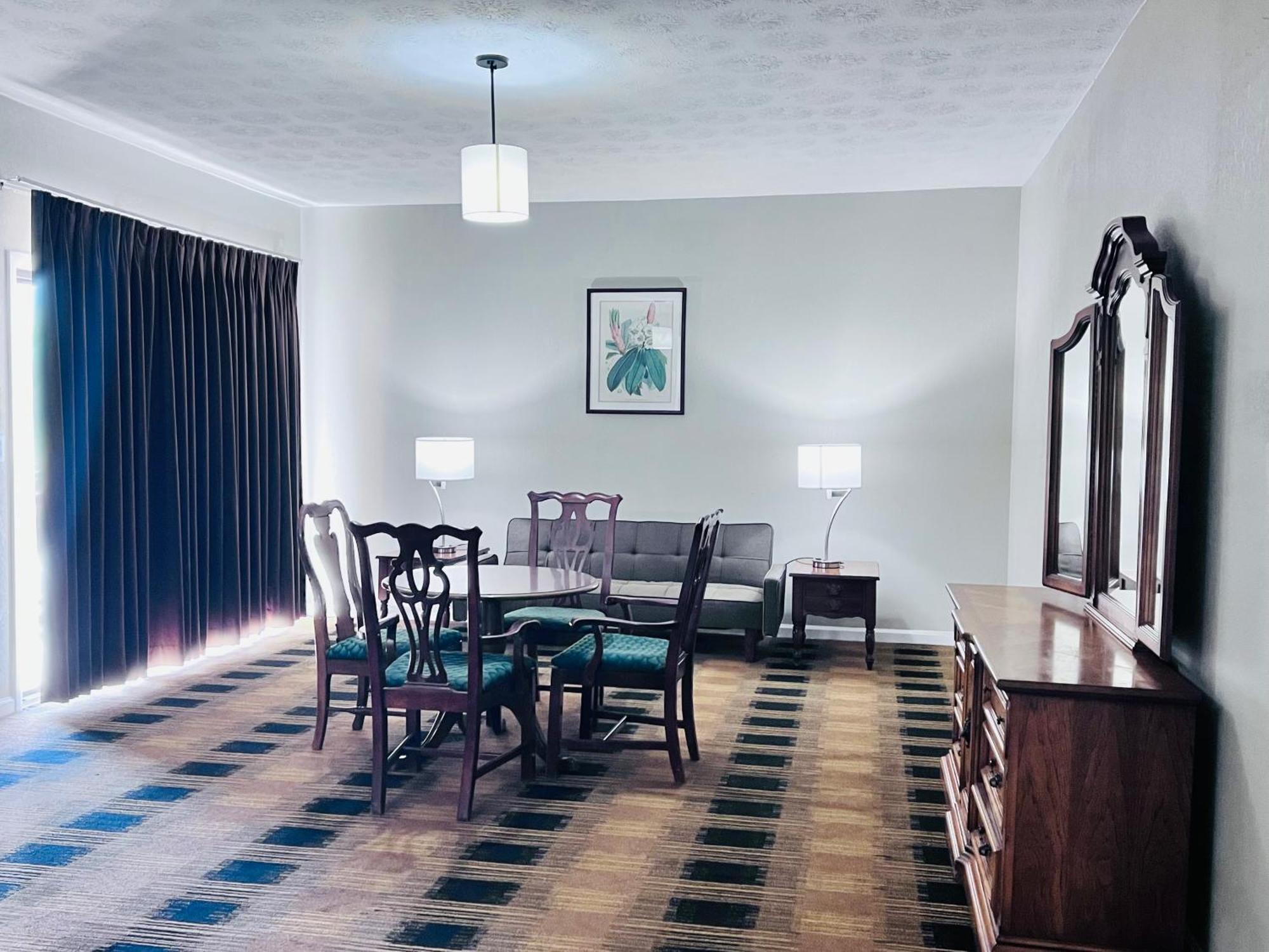 Budgetel Inn & Suites Dillard Zewnętrze zdjęcie